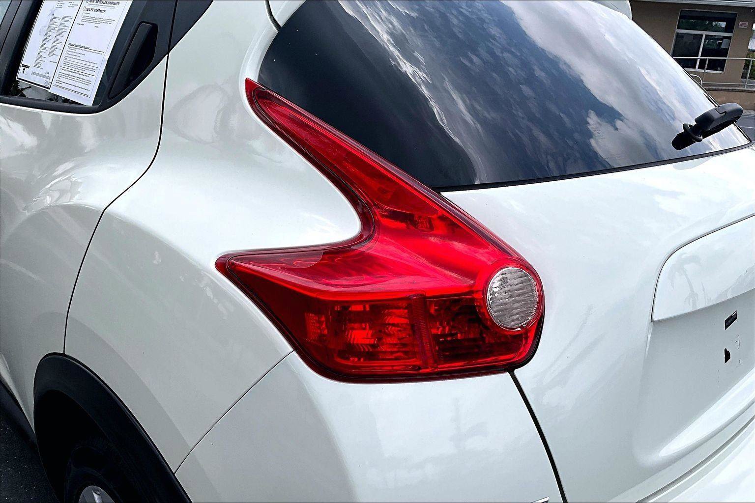 Used 2011 Nissan Juke SL AWD/4WD image 22