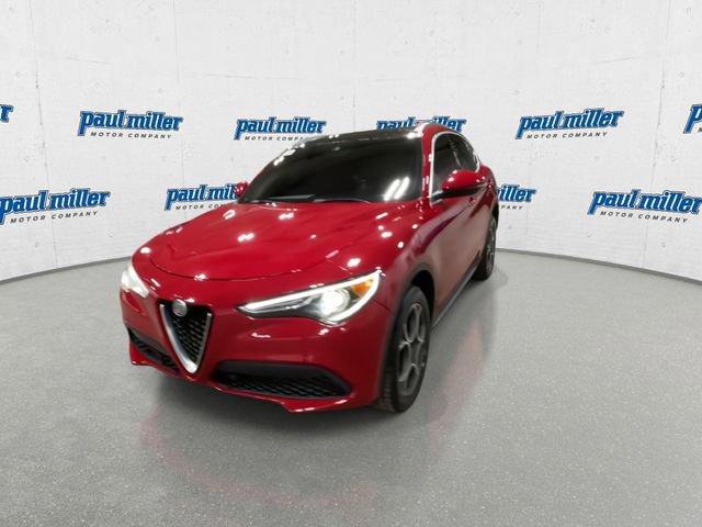 Used 2018 Alfa Romeo Stelvio Ti image 5
