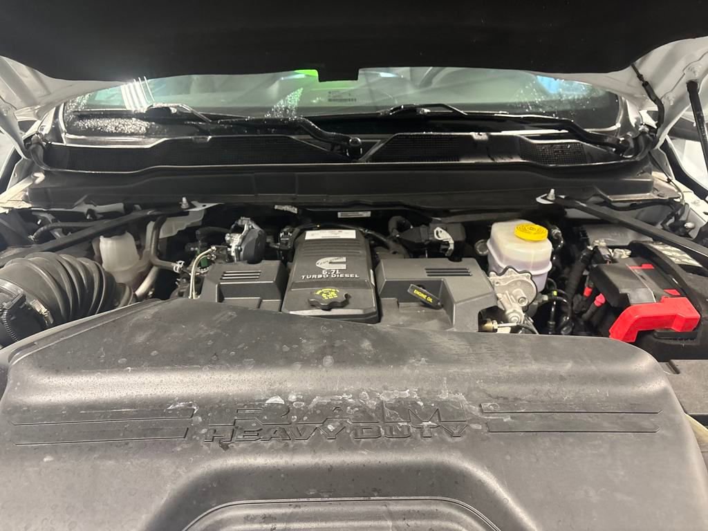 Used 2024 RAM 3500 Big Horn image 32