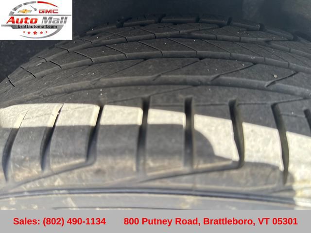 Used 2023 Cadillac XT4 Sport AWD/4WD image 29