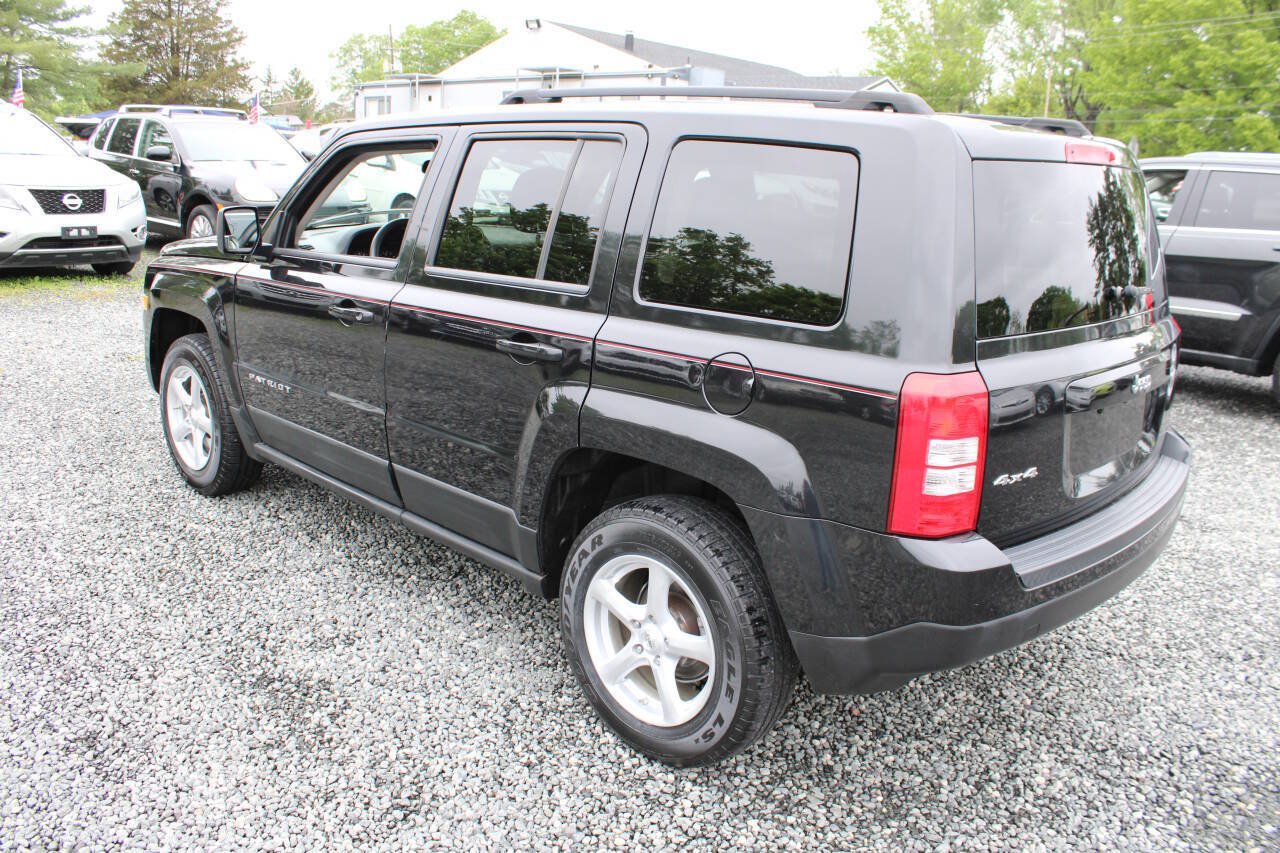 Used 2011 Jeep Patriot Sport w/ PWR Value Group AWD/4WD image 9