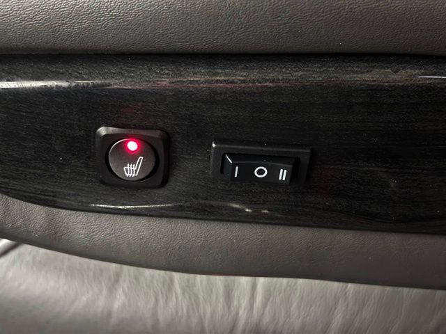 Used 2022 GMC Savana 2500 Extended w/ Enhanced Convenience Package RWD image 37