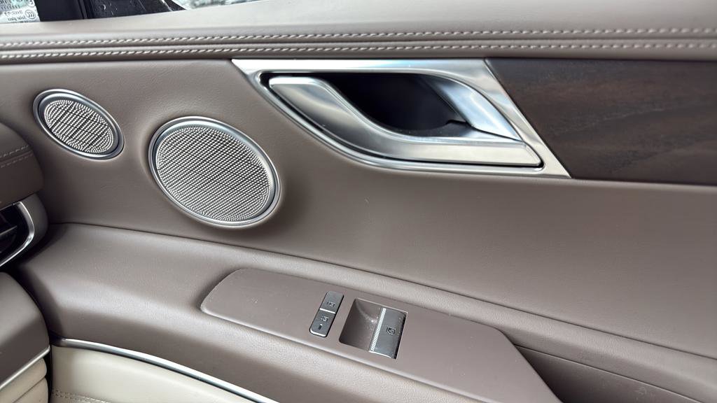 Used 2023 Genesis GV80 2.5T w/ Prestige Package image 16