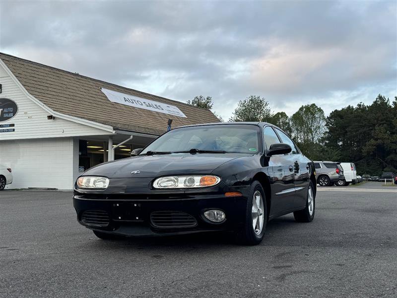 Used 2002 Oldsmobile Aurora 3.5 w/ All Weather Pkg image 2