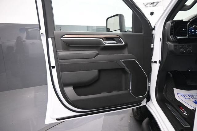 New 2026 Chevrolet Silverado 2500 LT AWD/4WD image 9