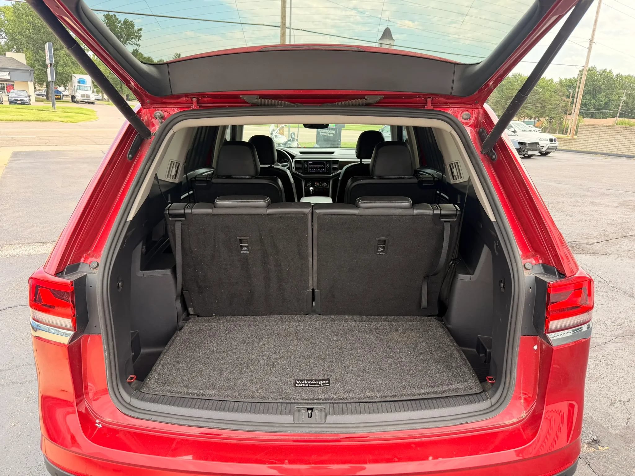 Used 2021 Volkswagen Atlas SE FWD image 5