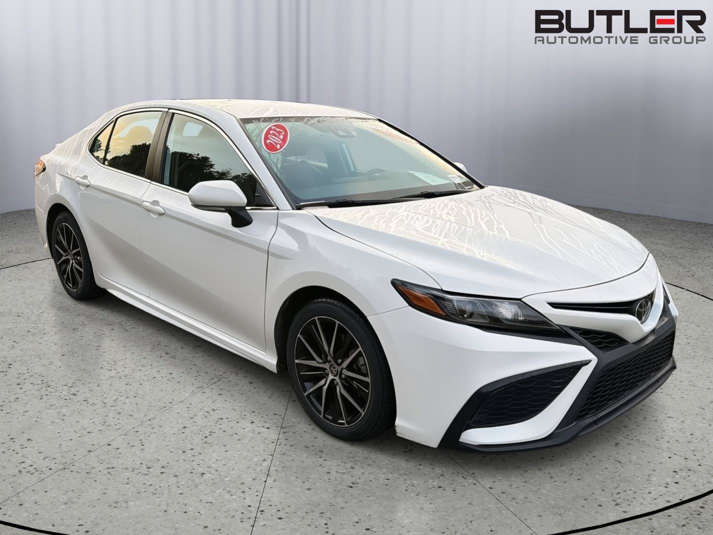 Certified 2023 Toyota Camry SE FWD image 8