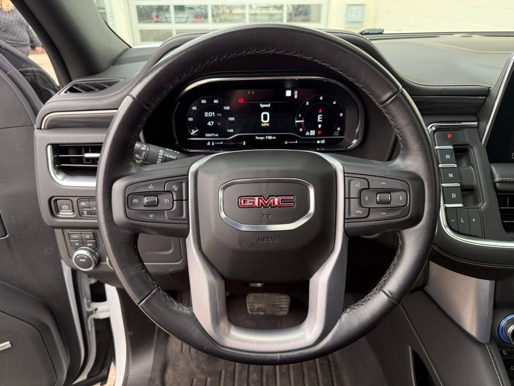 Used 2023 GMC Yukon SLT AWD/4WD image 15