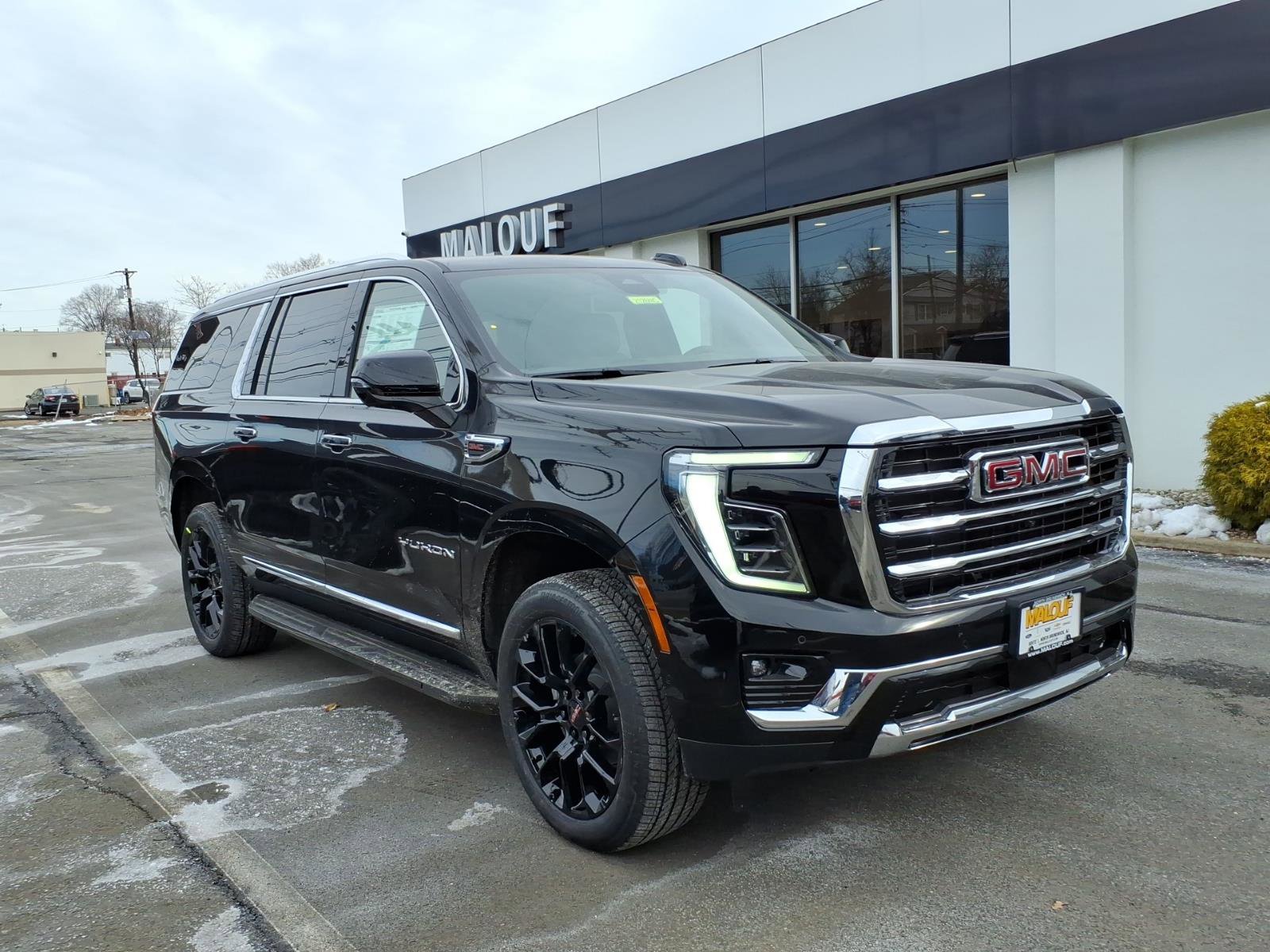 New 2026 GMC Yukon XL Elevation image 1
