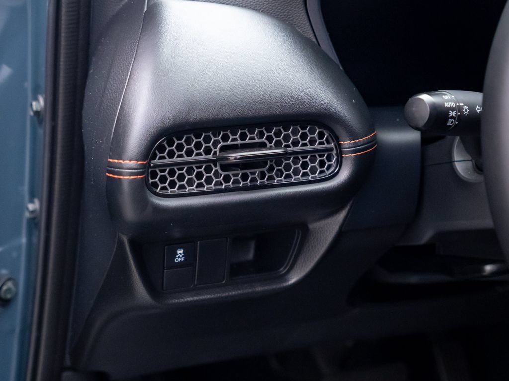 Certified 2025 Honda HR-V Sport image 20