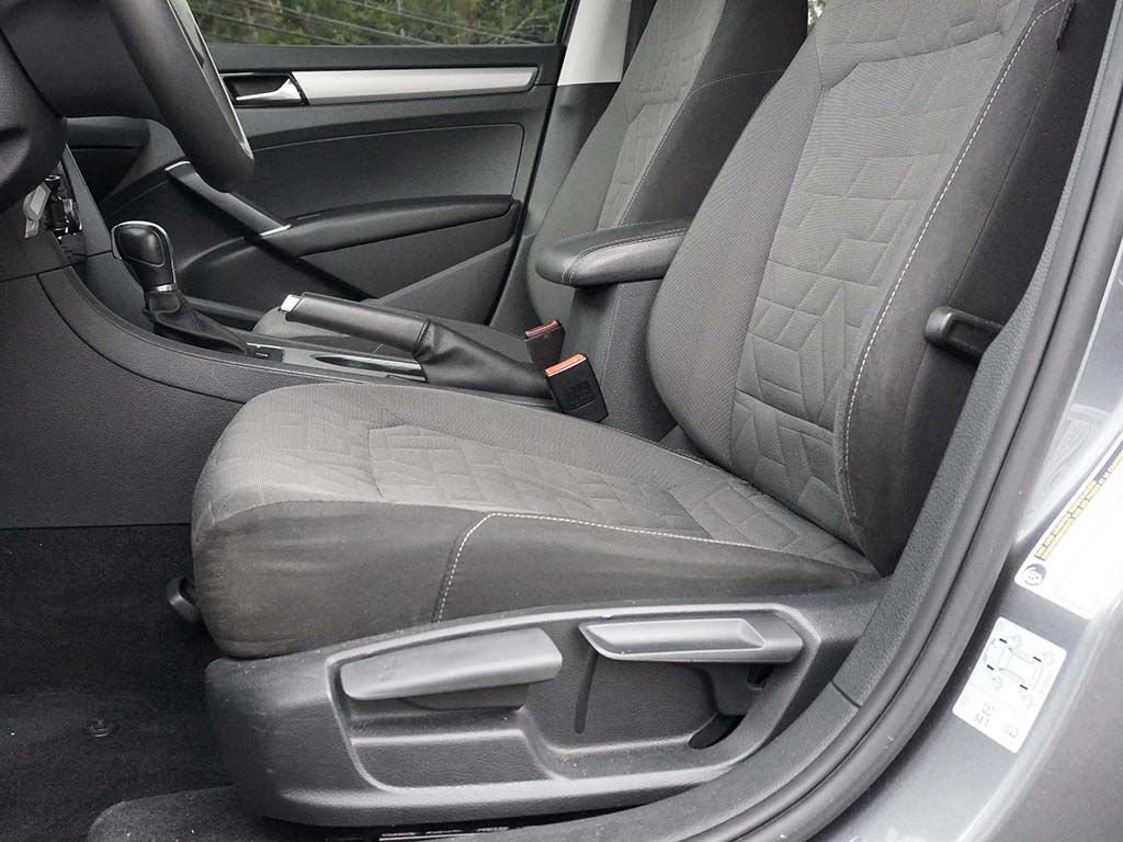 Used 2021 Volkswagen Passat 2.0T S FWD image 22