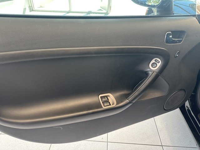 Used 2008 Pontiac Solstice Convertible w/ Premium Package image 9