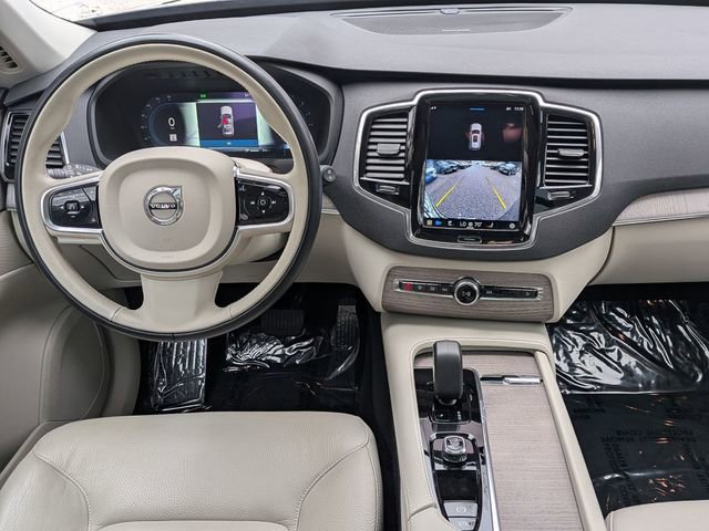Certified 2023 Volvo XC90 B6 Plus w/ Protection Package Premier image 17