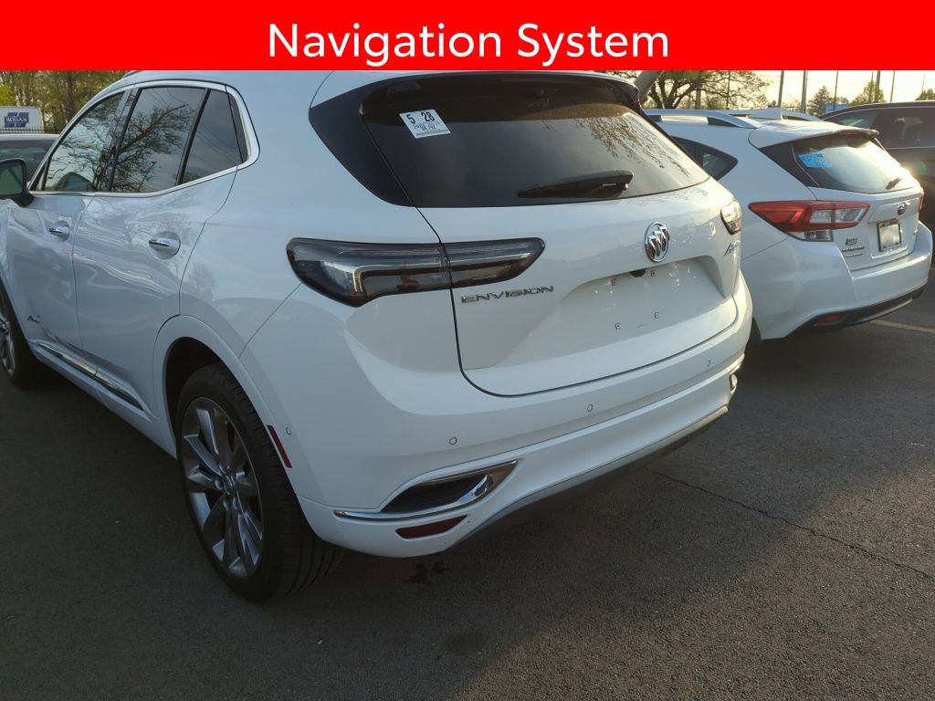 Used 2022 Buick Envision Avenir w/ Technology Package II image 4