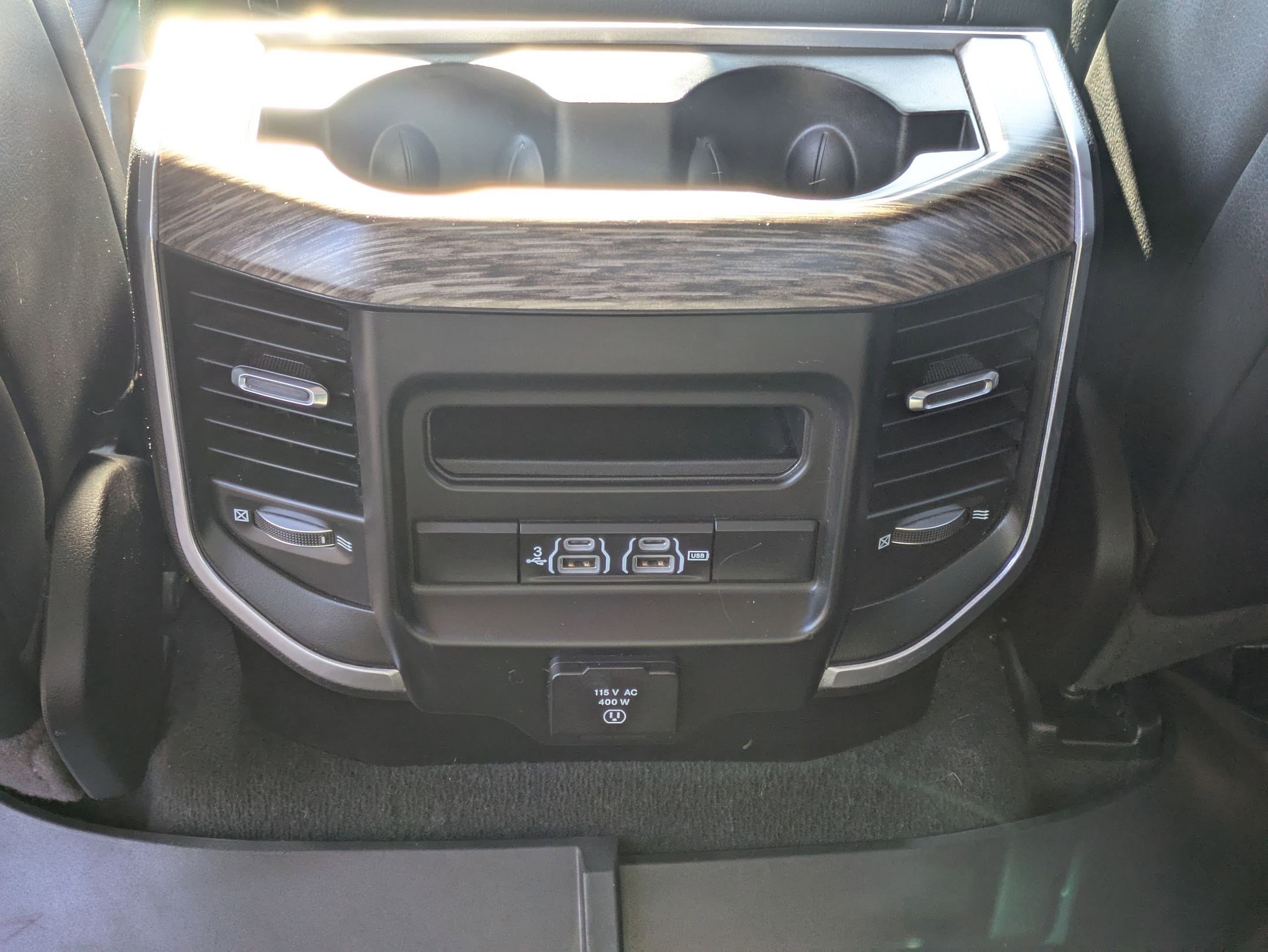 Used 2020 RAM 1500 Laramie image 29