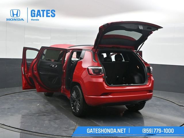 Used 2022 Jeep Compass Limited image 53