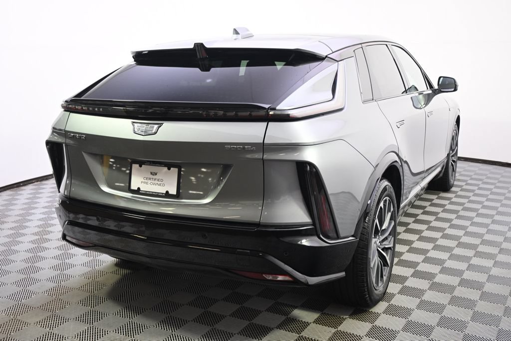 Certified 2024 Cadillac Lyriq Sport w/ LPO, Floor Liner Package AWD/4WD image 6