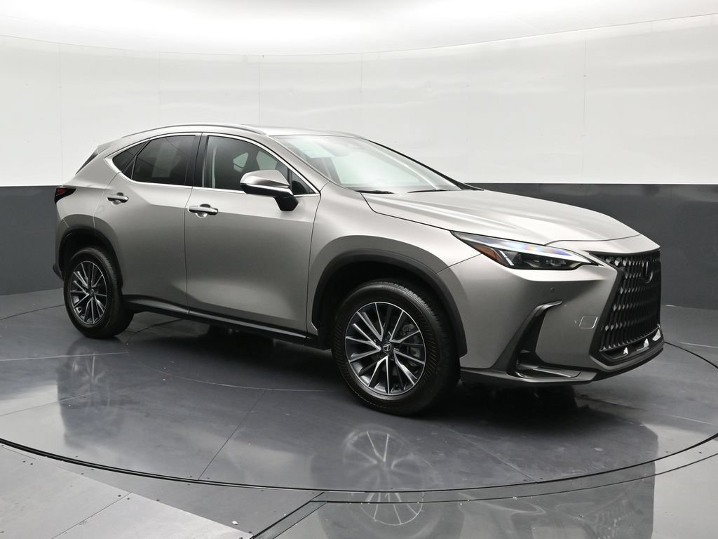 Used 2025 Lexus NX 250 FWD w/ Accessory Package (Z2) image 7