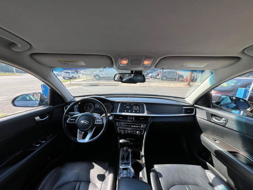 Used 2019 Kia Optima EX FWD image 20