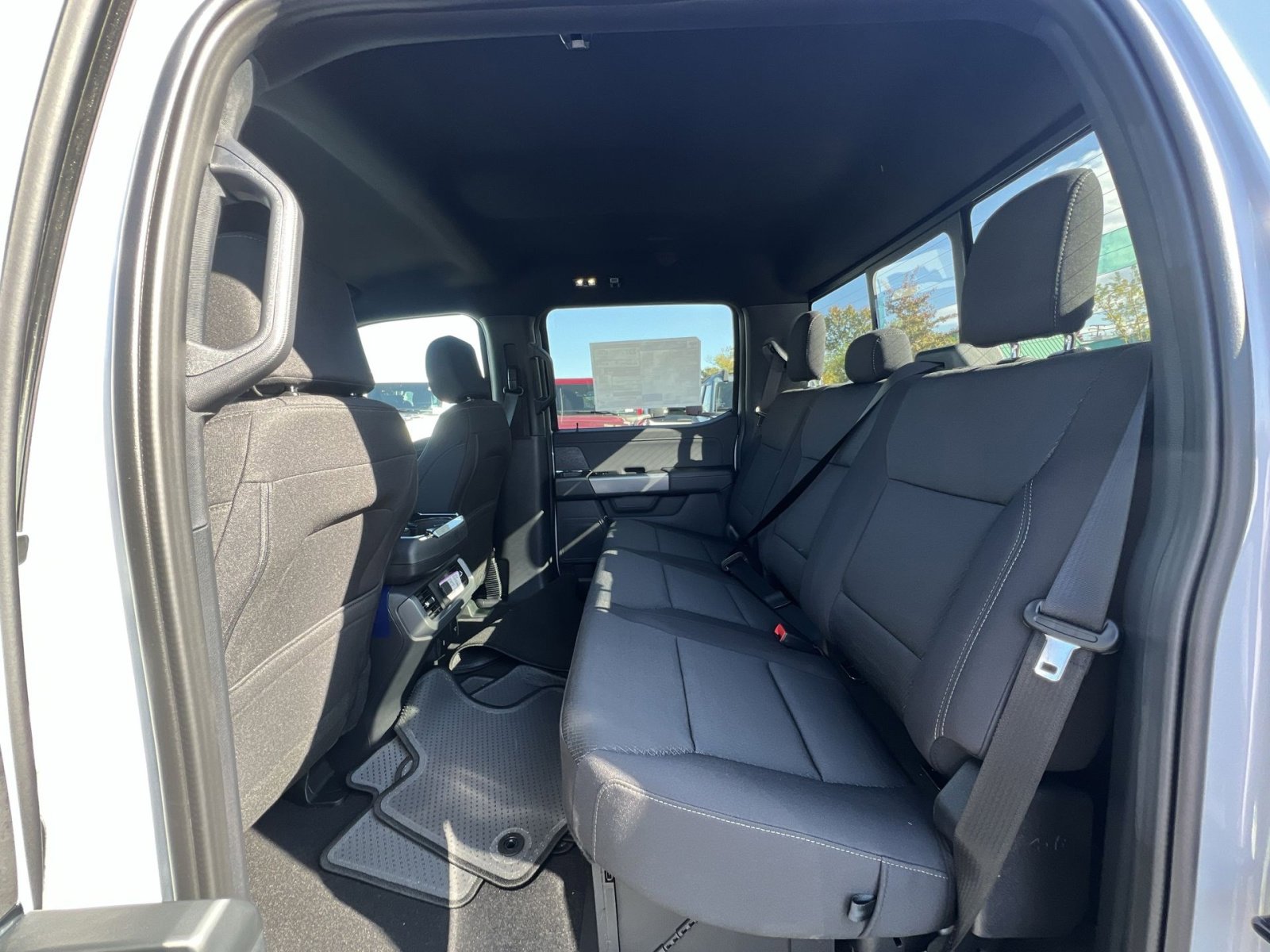 New 2025 Ford F150 XLT w/ Equipment Group 302A MID image 24