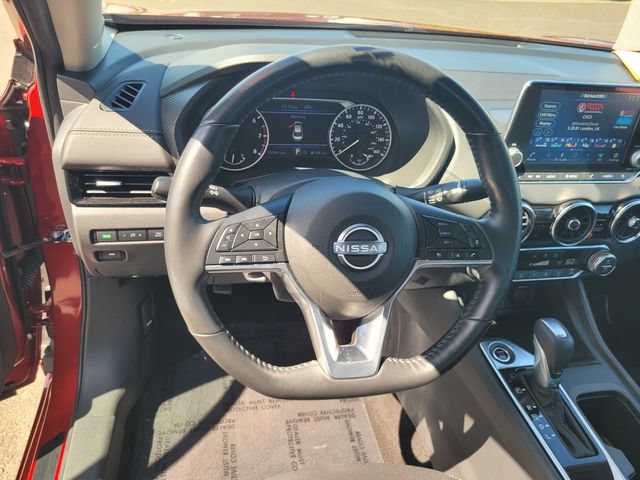 Certified 2025 Nissan Sentra SV w/ All-Weather Package FWD image 30