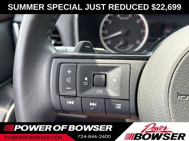 Used 2023 Nissan Rogue SV w/ SV Premium Package AWD/4WD image 19