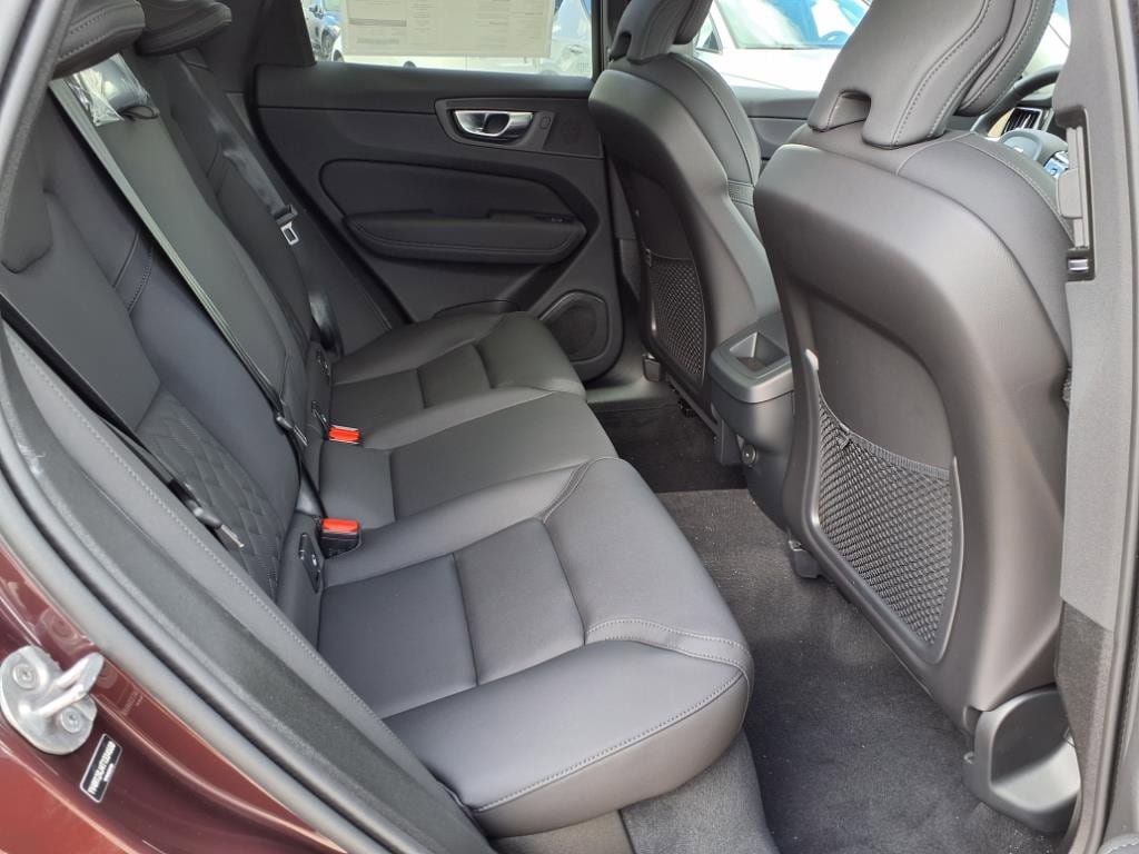 New 2026 Volvo XC60 B5 Core w/ Protection Package AWD/4WD image 10