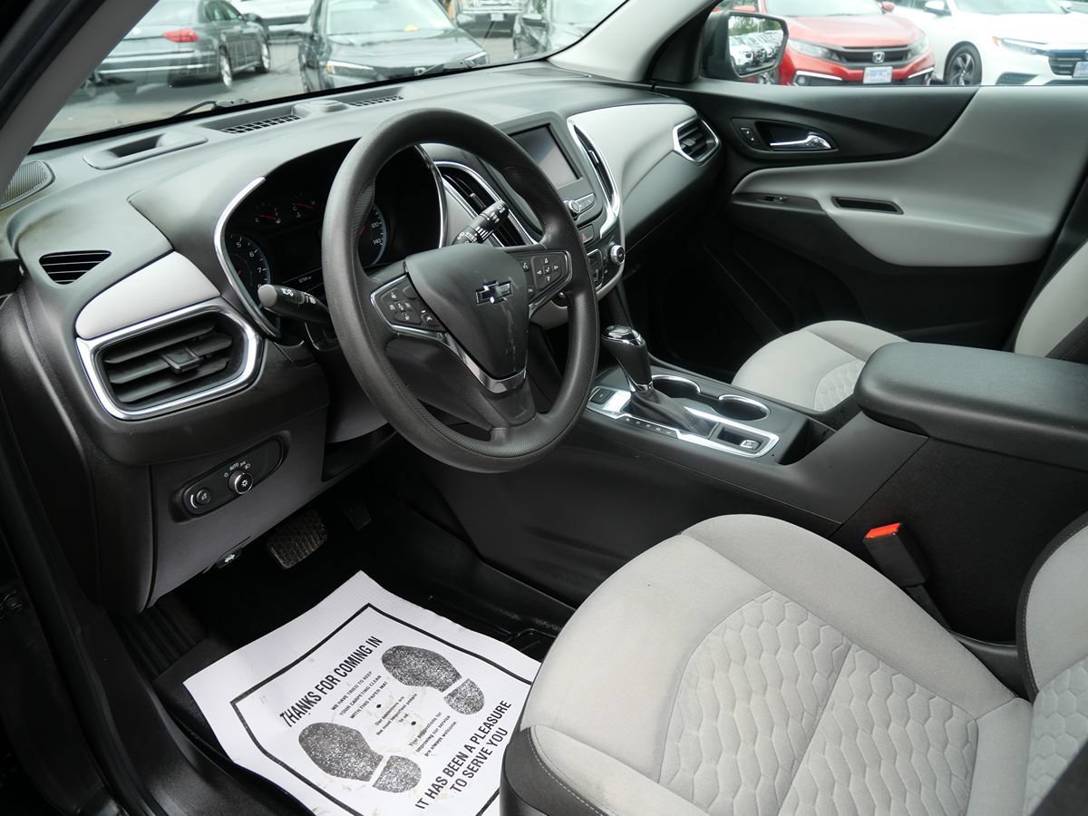 Used 2021 Chevrolet Equinox LS AWD/4WD image 9
