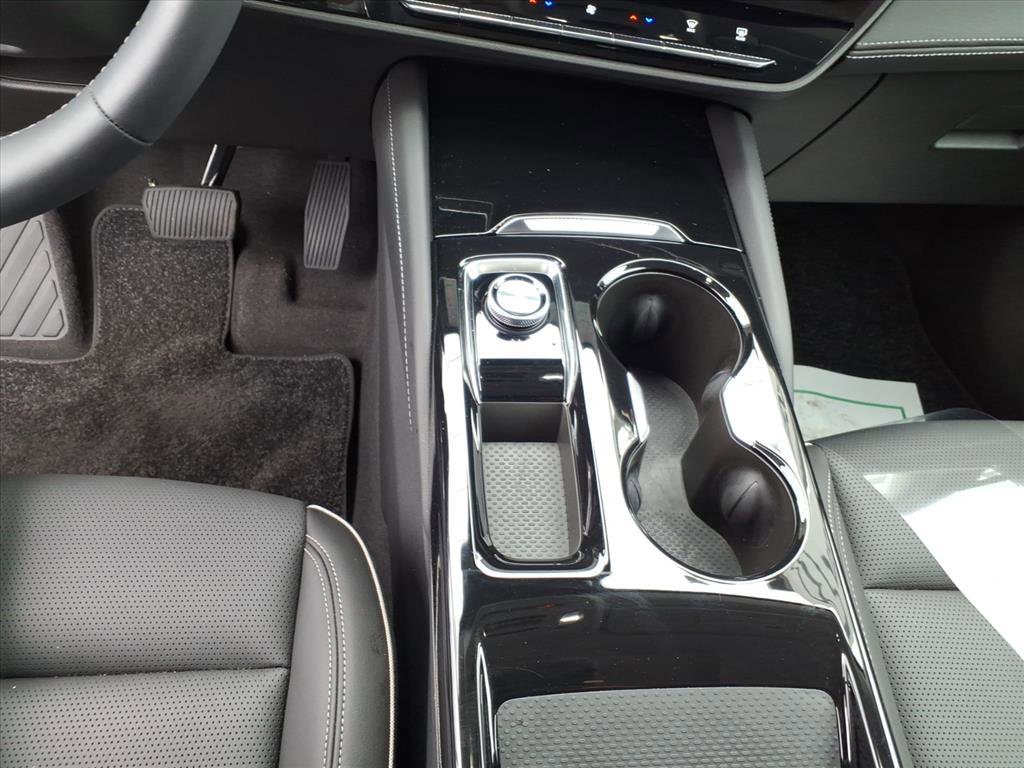 Used 2025 Buick Envision Avenir image 14