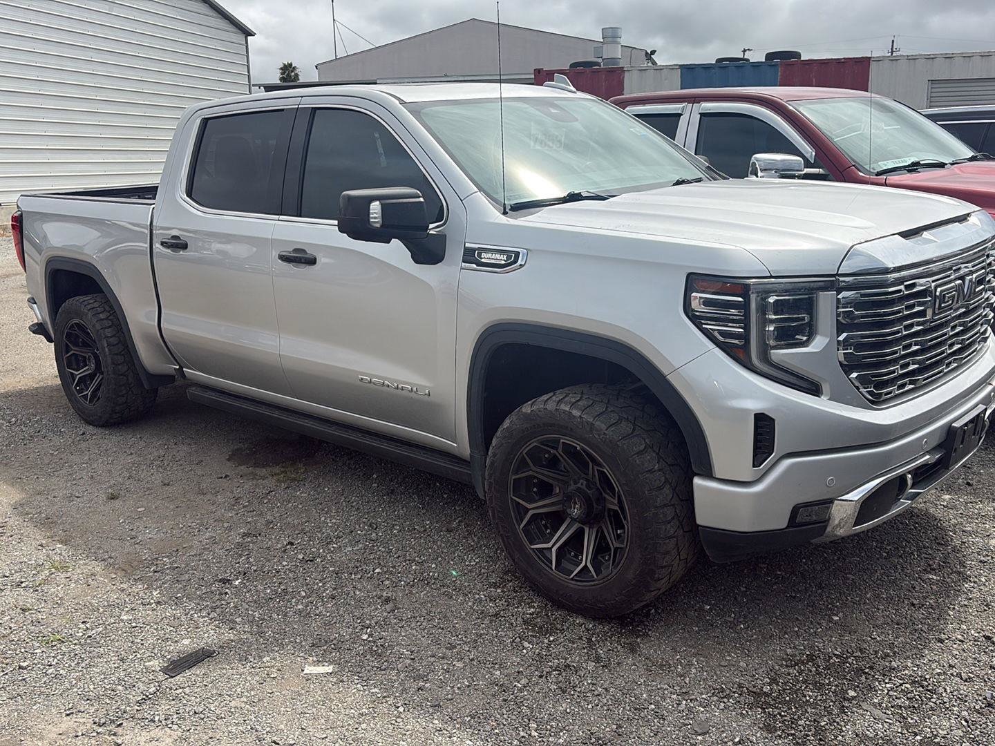Used 2022 GMC Sierra 1500 Denali AWD/4WD image 2