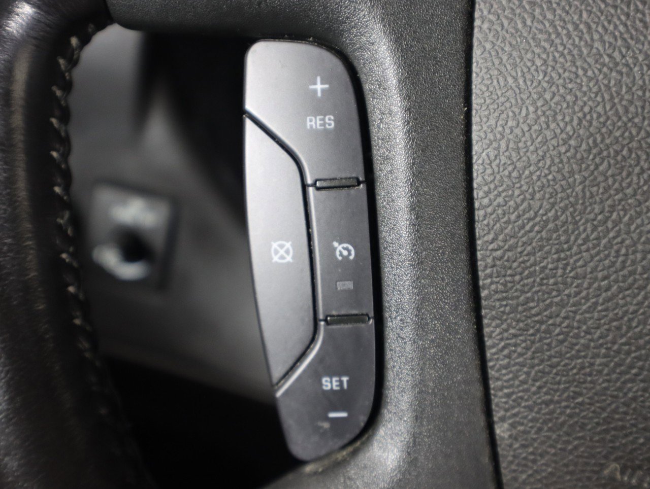 Used 2020 Chevrolet Express 2500 w/ Communications Package image 19