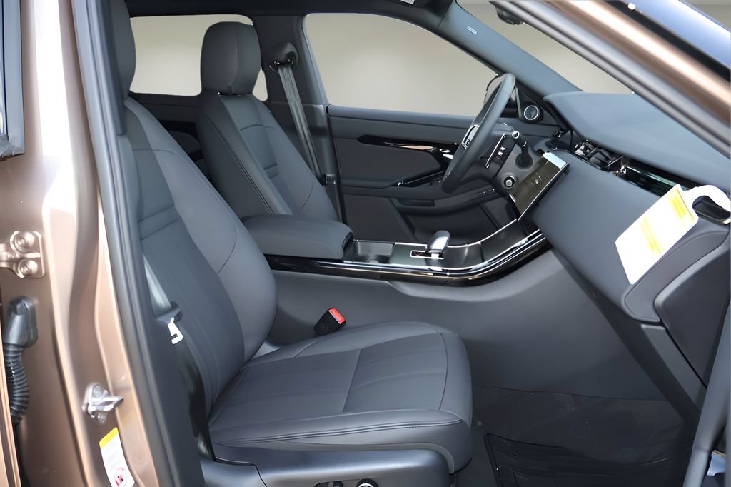 New 2026 Land Rover Range Rover Evoque Dynamic SE AWD/4WD image 18