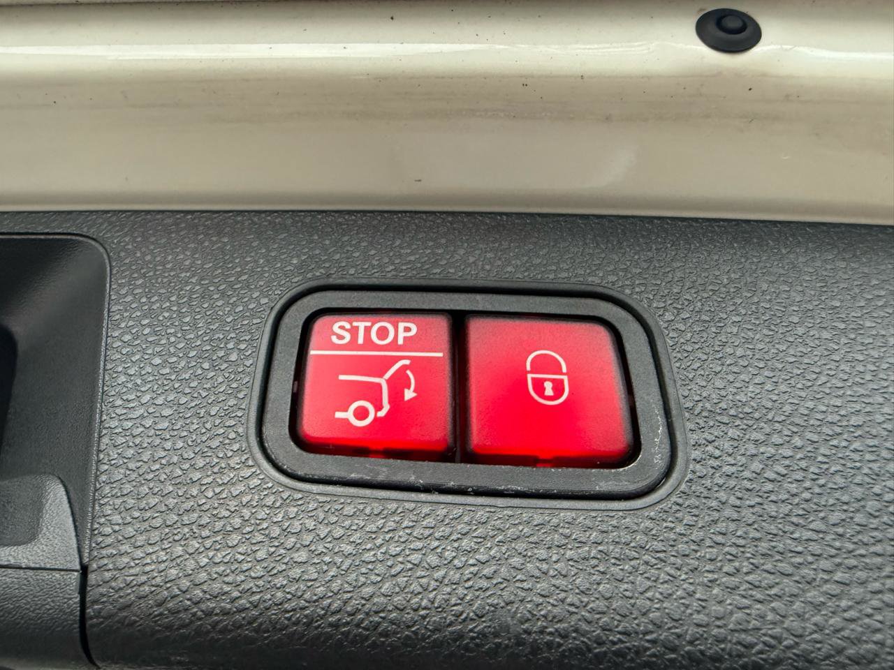 Used 2013 Mercedes-Benz GLK 350 4MATIC image 47