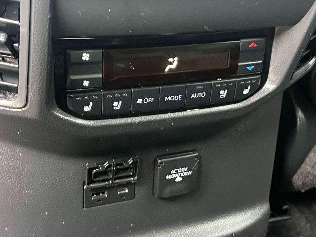 Certified 2023 Toyota Sequoia Platinum AWD/4WD image 19