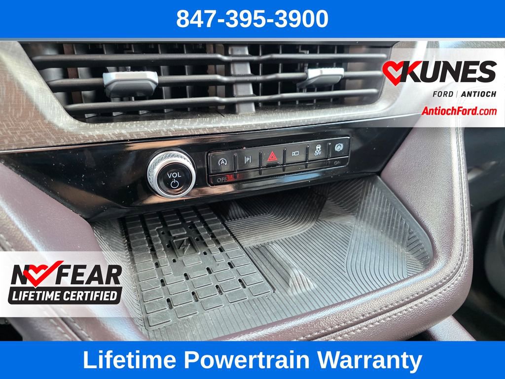 Used 2025 Ford Explorer Platinum w/ LUX Leather Package AWD/4WD image 44