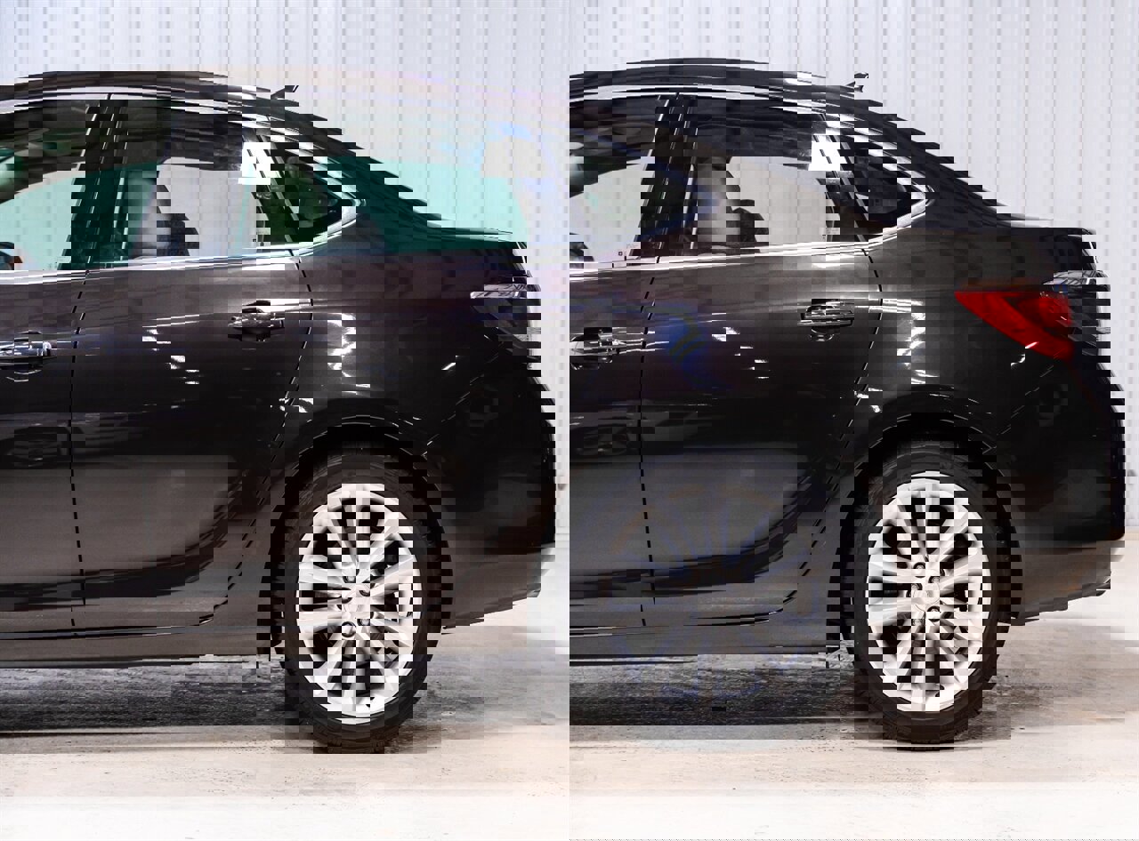 Used 2013 Buick Verano image 3