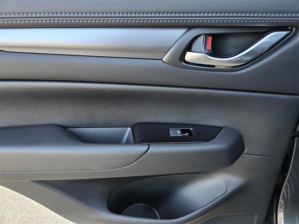 New 2025 MAZDA CX-5 AWD 2.5 S w/ Preferred Package image 9