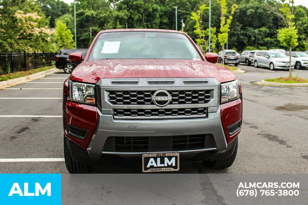 Used 2025 Nissan Frontier SV RWD image 9