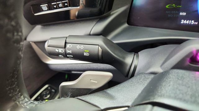 Used 2023 Lexus RZ 450e Premium w/ Accessory Package (2T) image 41