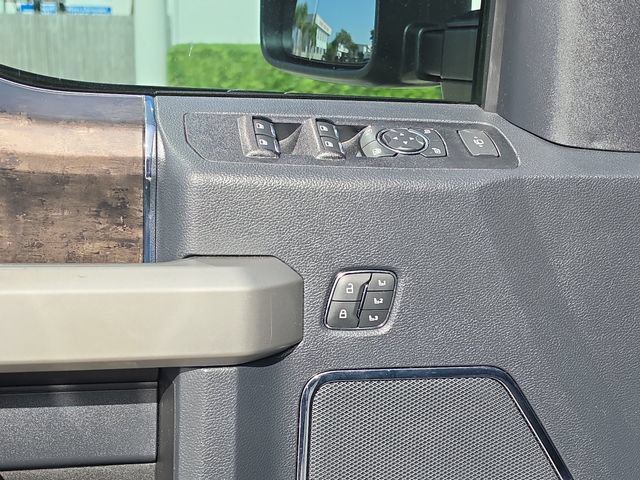 Used 2022 Ford F250 Lariat w/ Chrome Package AWD/4WD image 18