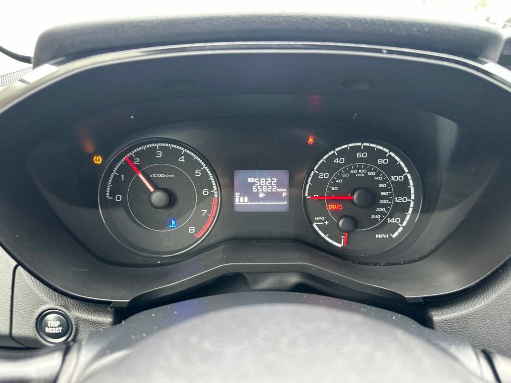 Used 2023 Subaru Crosstrek 2.0i AWD/4WD image 2