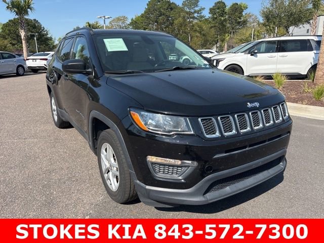 Used 2018 Jeep Compass Sport image 3