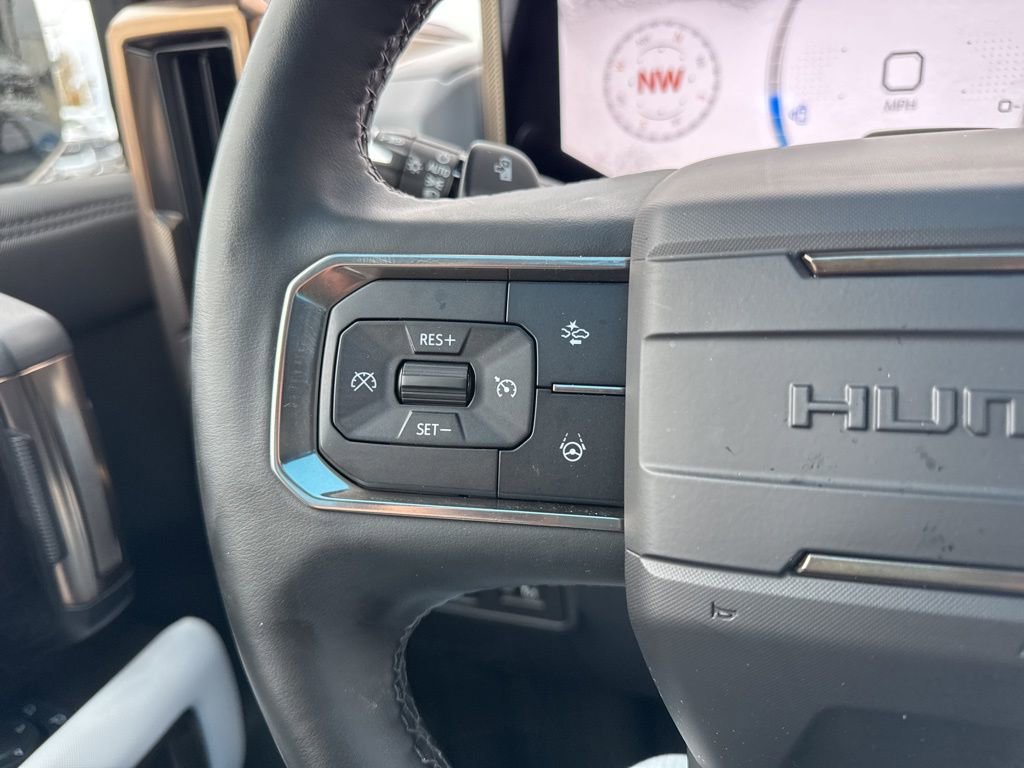 Used 2025 GMC Hummer EV 2X image 16