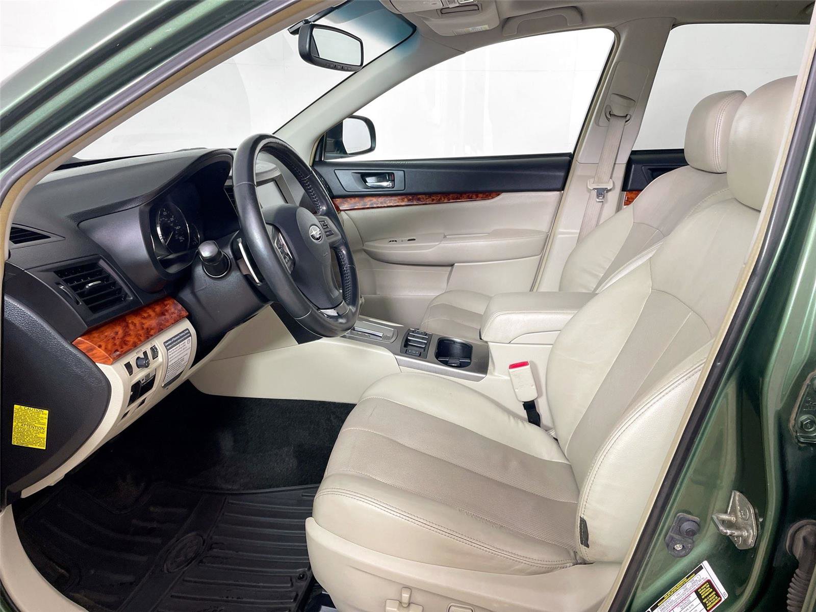 Used 2012 Subaru Outback 3.6R Limited image 5