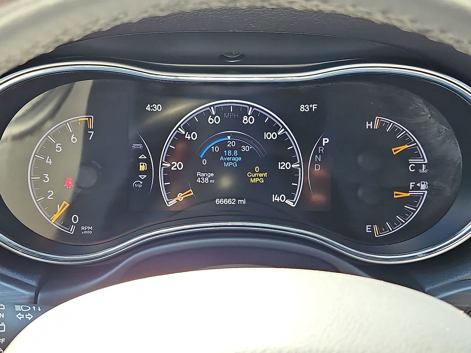 Used 2020 Jeep Grand Cherokee Laredo AWD/4WD image 17