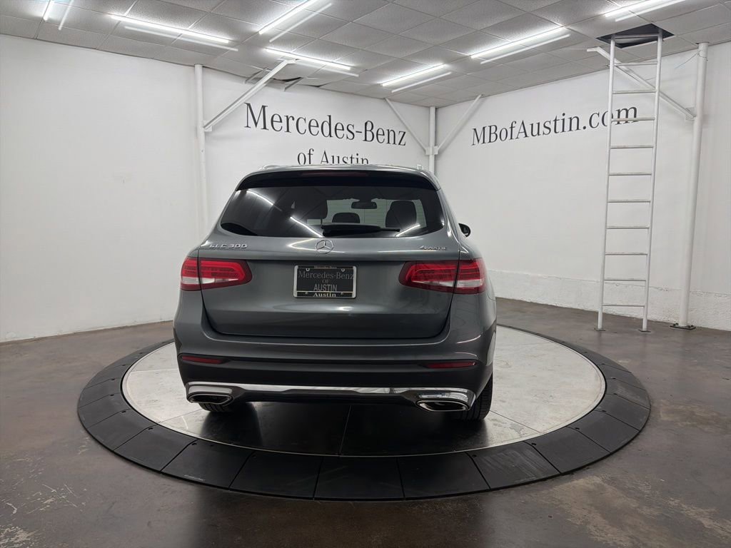 Used 2019 Mercedes-Benz GLC 300 4MATIC image 6