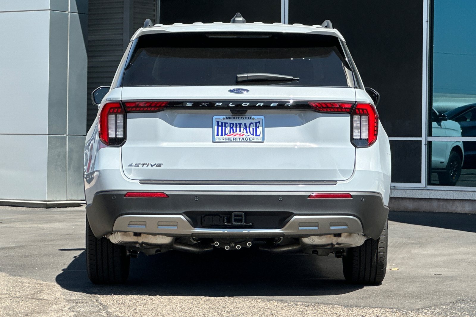 New 2026 Ford Explorer Active w/ Active Comfort Package RWD image 5