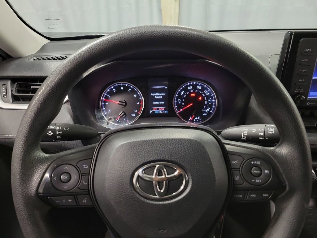 Used 2021 Toyota RAV4 LE image 14