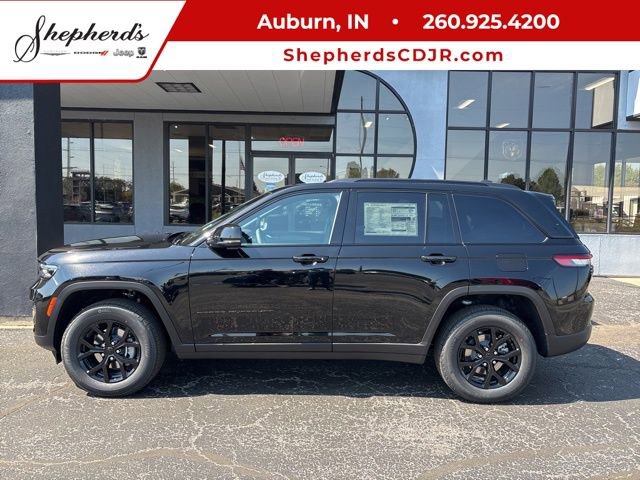 New 2025 Jeep Grand Cherokee Altitude