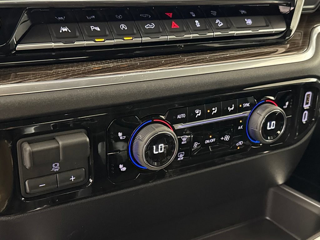 New 2026 Chevrolet Silverado 1500 RST w/ RST All Star Premium Package AWD/4WD image 19